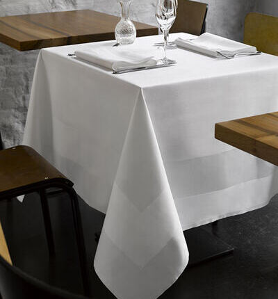 der Tisch